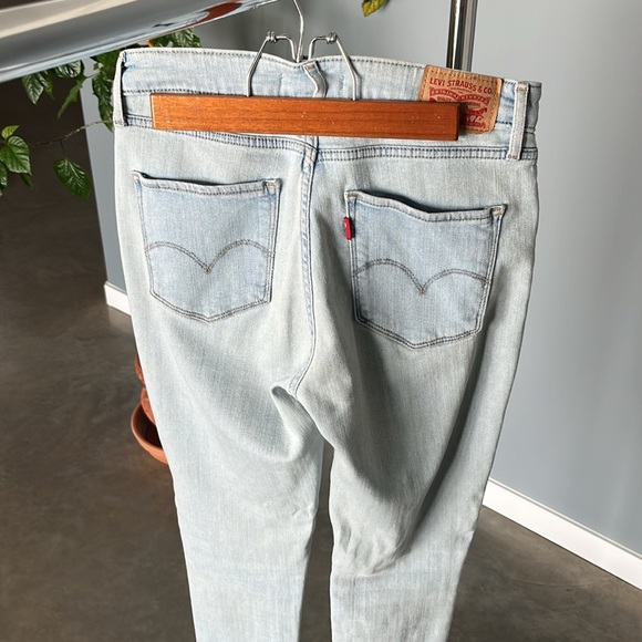 High Rise Skinny jeans with gems on the side - Picture 4 of 4
